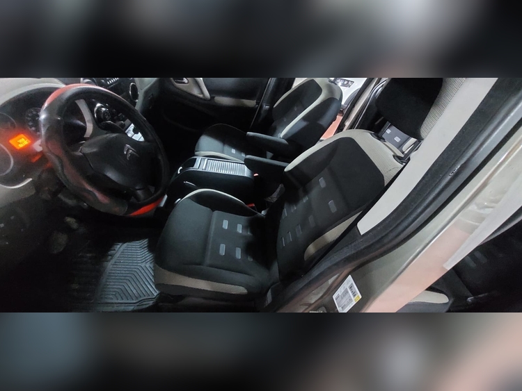 Citroen Berlingo 1.6 92CV foto 10